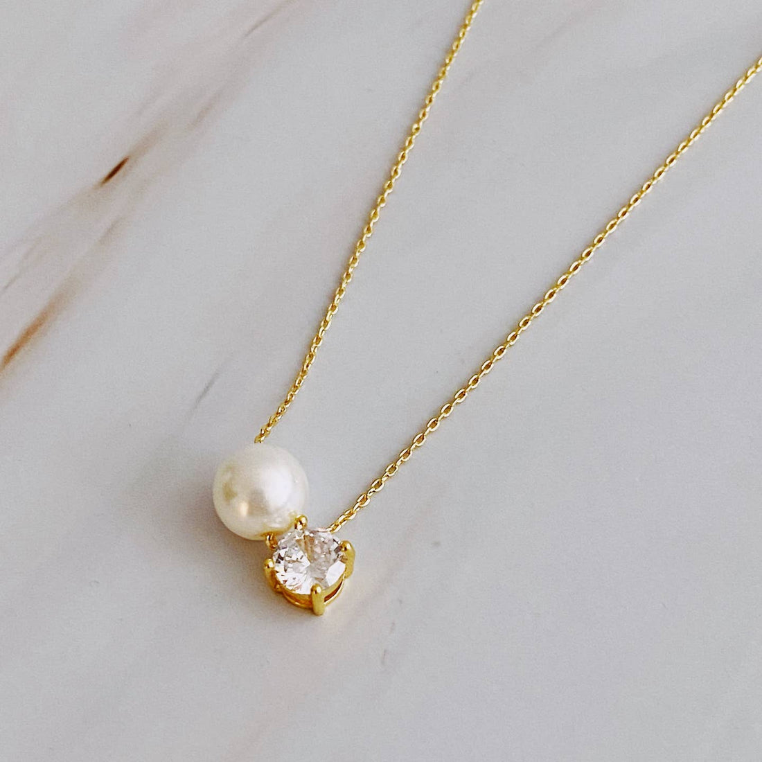 Single Pearl & Diamond Necklace