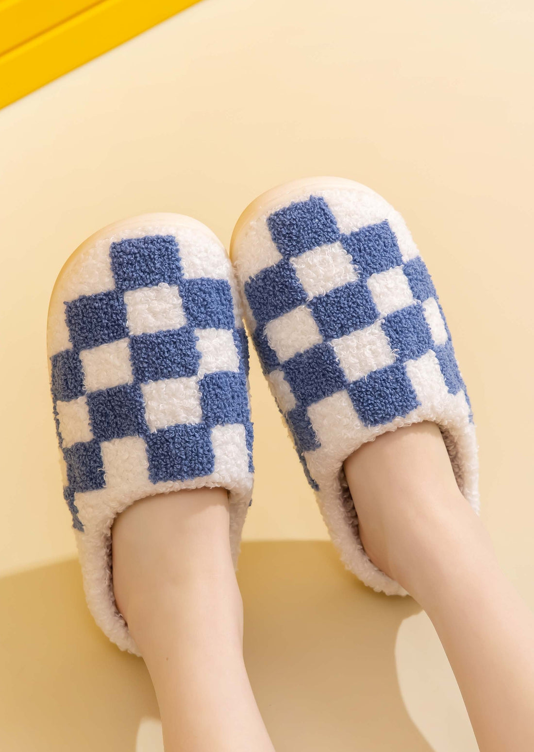 Soft Plush Checker Slipper