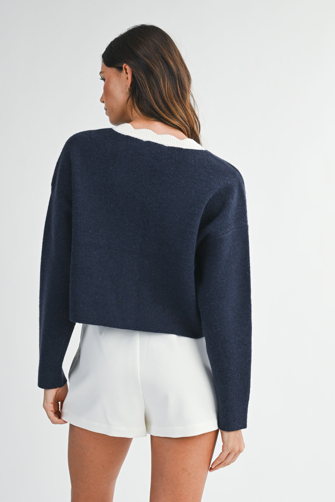 Scalloped Trim Cropped Cardigan