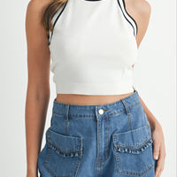 Halter Neck Contrast Knit Crop Top