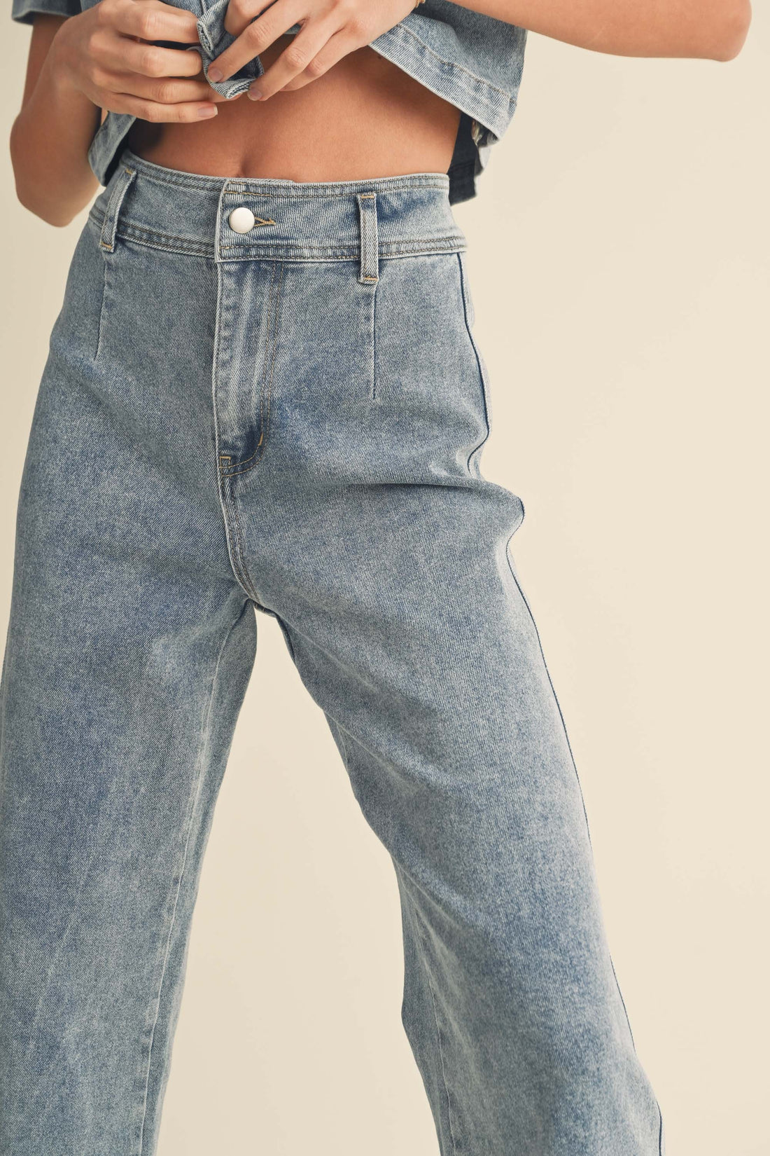 Washed Denim Crop Pants