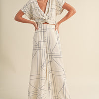 Grid Pattern Crop Blouse